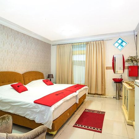 Reddoorz Near Rs Cikini Jakarta Luaran gambar