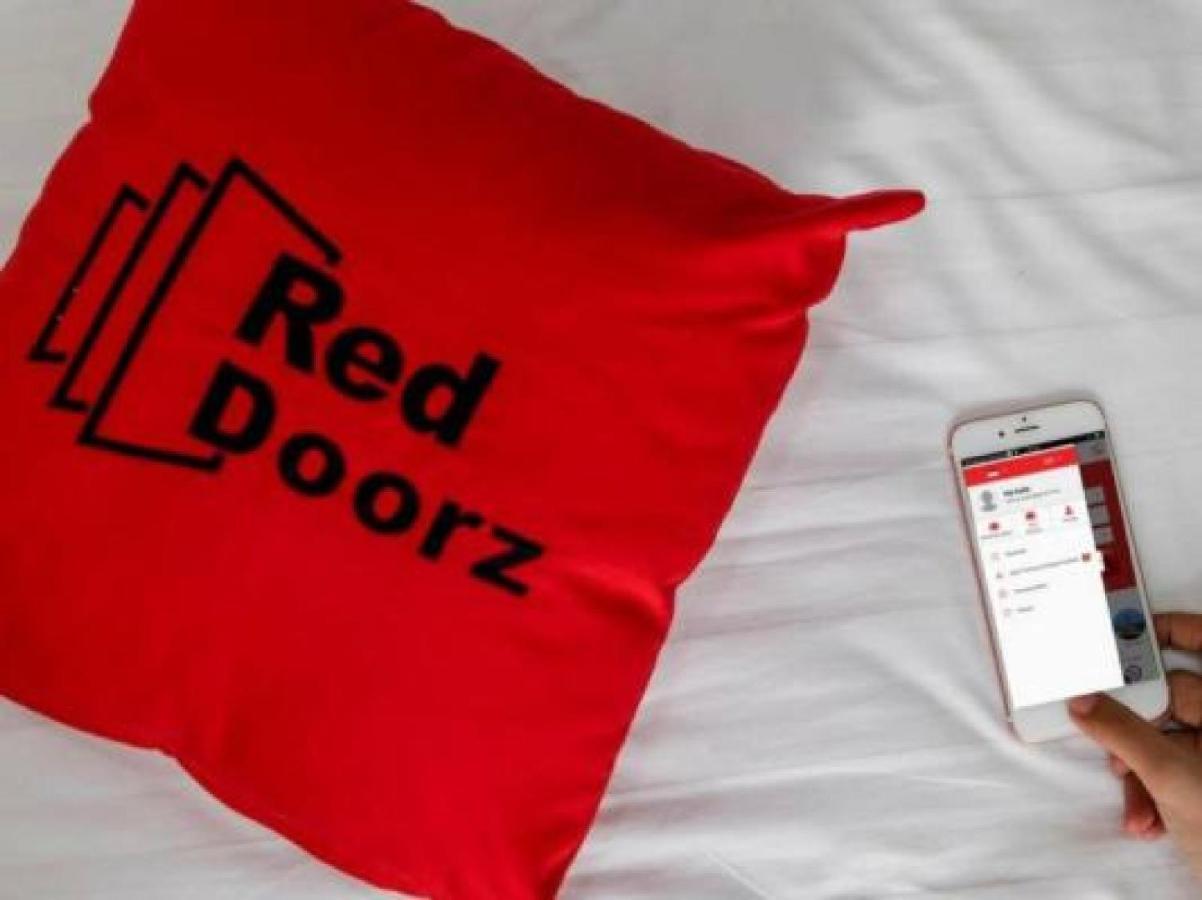 Reddoorz Near Rs Cikini Jakarta Luaran gambar